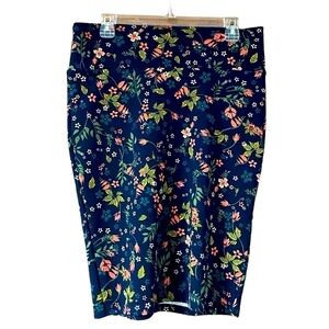 size med floral LulaRoe Cassie pencil skirt